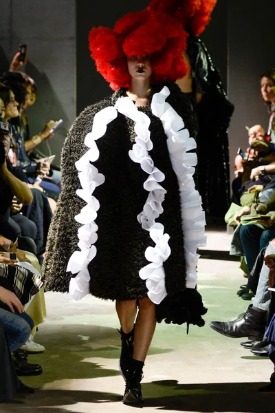 Look 4